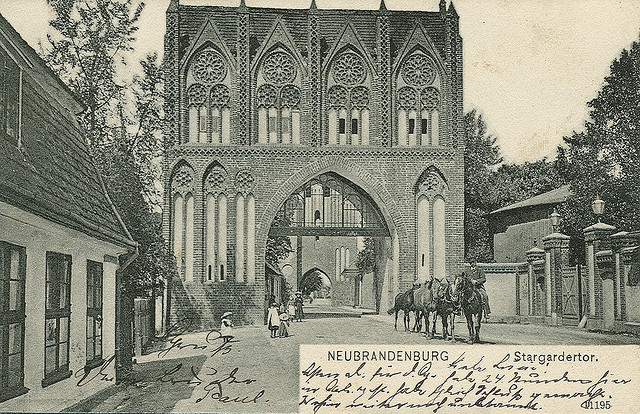 Alte Ansichtskarte Stargarder Tor in Neubrandenburg